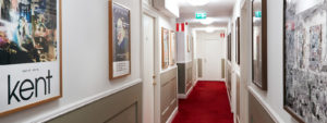 slide-hotel-korridor